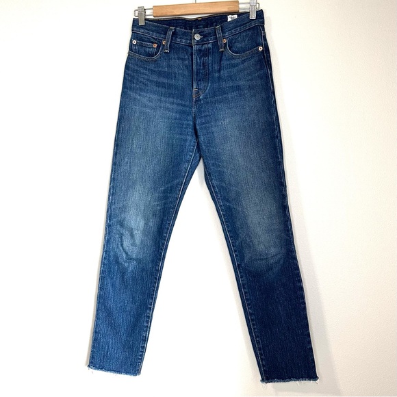 Levi's Wedgie Skinny Jeans in Classic Tint
White Oak Cone Denim Size 26 - Picture 3 of 10